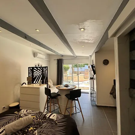 Studio Dans Residence Taradeau Exterior photo